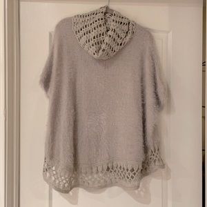 Short Sleeve Sweater Poncho One Size